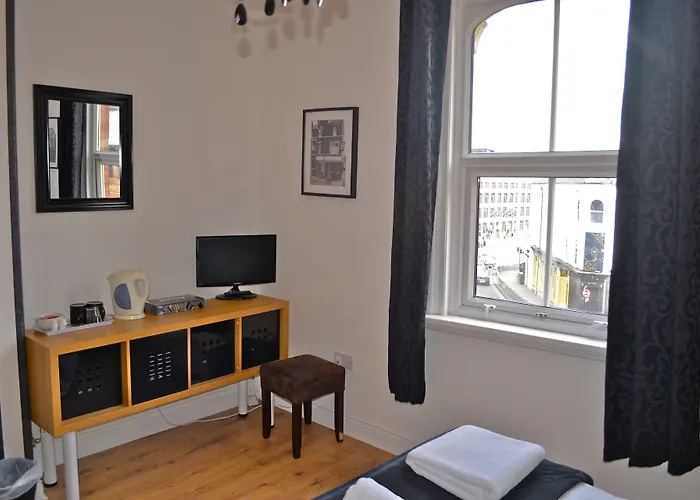 Мініготель The Wrens